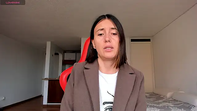 zoe jeane beker online show from 12-10-24, 08:49