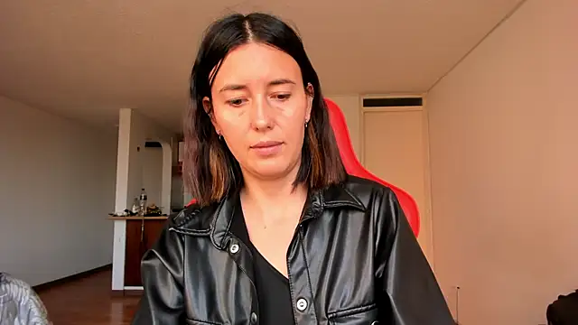 zoe jeane beker online show from 02-26-25, 10:20