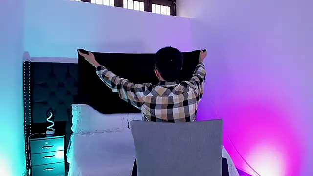 DereckCooperr online show from 12-17-24, 08:43