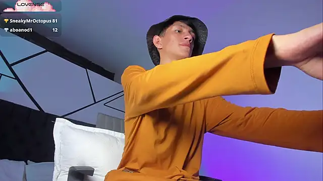 DereckCooperr online show from 03-19-25, 12:15