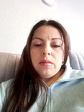 Snapshot of seherlatin chatting on 10-30-25, 04:30 seherlatin online show from 10-30-25, 04:30