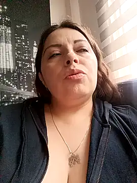 Snapshot of seherlatin chatting on 11-15-25, 08:16 seherlatin online show from 11-15-25, 08:16