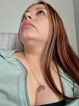 Snapshot of seherlatin chatting on 05-12-26, 07:00 seherlatin online show from 05-12-26, 07:00