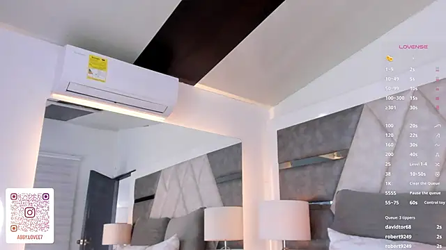 Gabbyy  online show from 01-29-25, 04:52