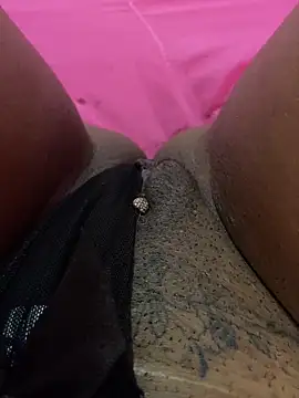 Snapshot of MariaLorenaah chatting on 03-17-25, 04:22 MariaLorenaah online show from 03-17-25, 04:22