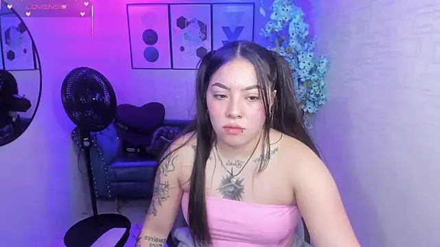 Isa reel online show from 09-18-25, 03:58