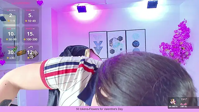 Snapshot of Isa_reel chatting on 03-02-26, 07:54 Isa reel online show from 03-02-26, 07:54