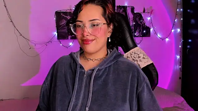 willow poisson online show from 11-10-25, 05:23