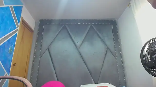 MeganMilF2 online show from 02-17-26, 01:07