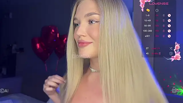 Snapshot of soficumss chatting on 03-02-25, 03:27 soficumss online show from 03-02-25, 03:27