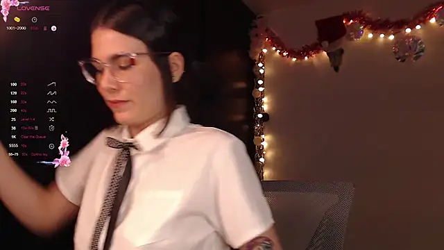 Snapshot of CherryBlossom___ chatting on 12-16-24, 11:28 CherryBlossom    online show from 12-16-24, 11:28