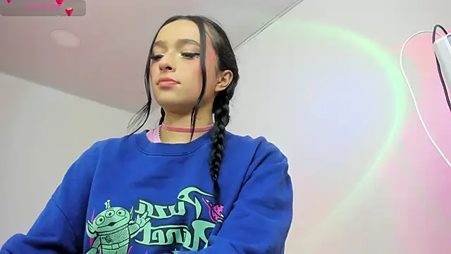 issagarcia online show from 03-03-25, 04:14