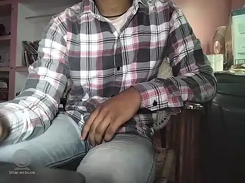 damsexy4 online show from 03-26-26, 01:44