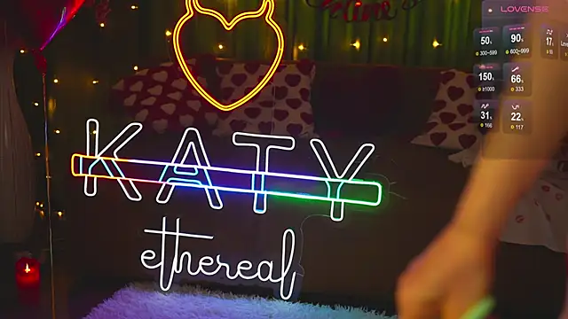 Snapshot of Katy__Ethereal chatting on 02-16-25, 03:58 Katy Ethereal online show from 02-16-25, 03:58