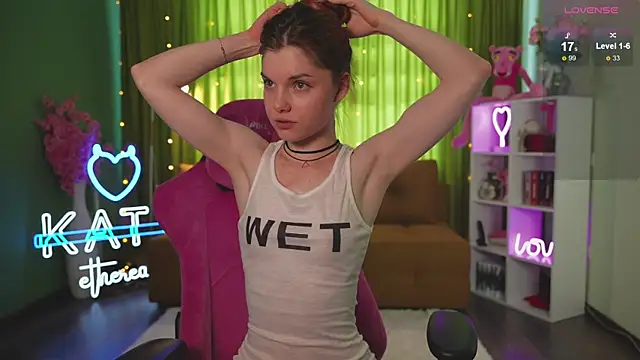 Snapshot of Katy__Ethereal chatting on 03-08-25, 06:10 Katy Ethereal online show from 03-08-25, 06:10