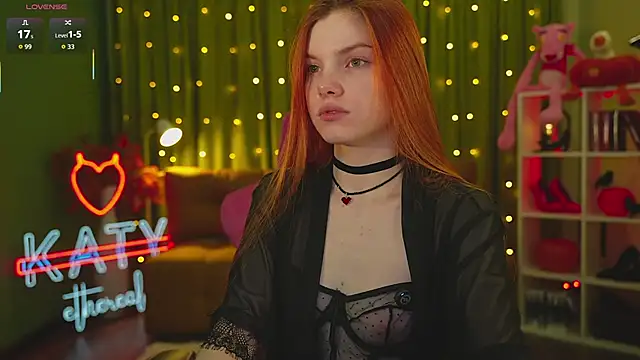 Snapshot of Katy__Ethereal chatting on 11-10-25, 02:32 Katy Ethereal online show from 11-10-25, 02:32