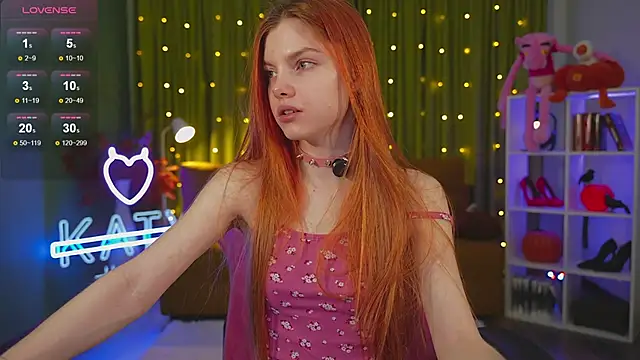 Snapshot of Katy__Ethereal chatting on 11-21-25, 02:32 Katy Ethereal online show from 11-21-25, 02:32