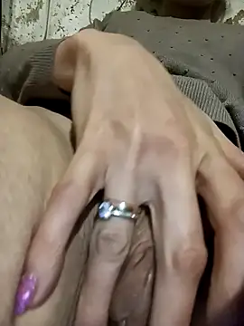 ChristyXDave online show from 12-21-24, 07:38