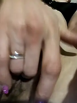 ChristyXDave online show from 12-23-24, 08:47