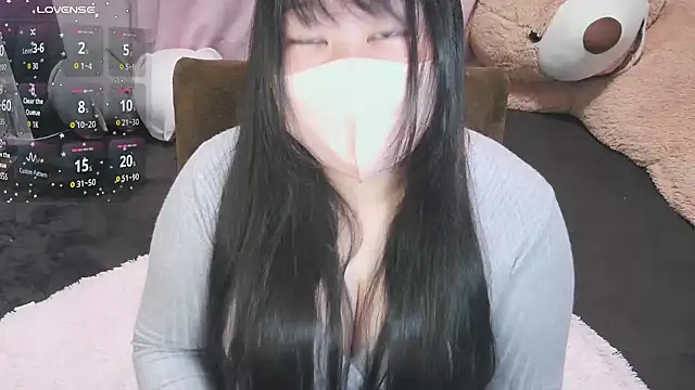 Snapshot of yuinyan3150 chatting on 09-28-25, 01:16 yuinyan3150 online show from 09-28-25, 01:16