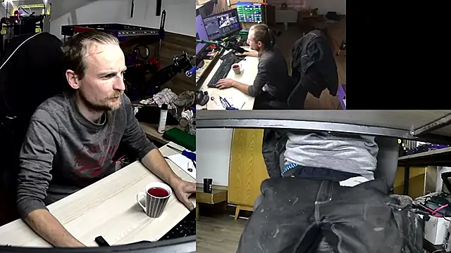 Snapshot of Happy_Michal chatting on 10-13-25, 04:18 Happy Michal online show from 10-13-25, 04:18