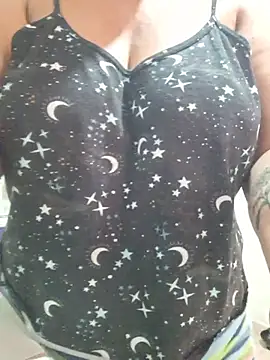 Snapshot of Gimena41 chatting on 12-04-25, 02:59 Gimena41 online show from 12-04-25, 02:59