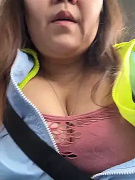 Snapshot of asianmama888 chatting on 03-07-26, 02:03 asianmama888 online show from 03-07-26, 02:03