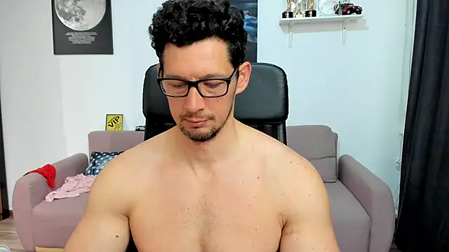 BrutusK08 online show from 04-26-26, 07:39