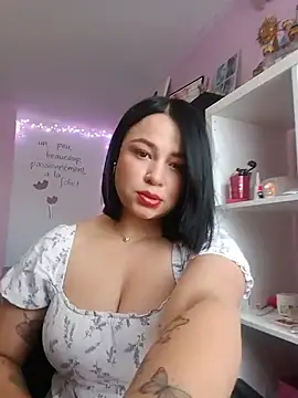 Snapshot of Lia_Roxx chatting on 06-10-26, 07:40 Lia Roxx online show from 06-10-26, 07:40