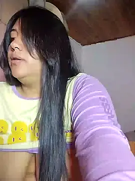 Snapshot of KATYGONZALEZ chatting on 06-05-26, 10:37 KATYGONZALEZ online show from 06-05-26, 10:37