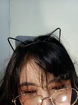 Chall mee online show from 11-30-25, 07:29