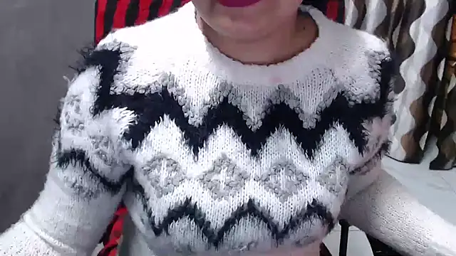 Snapshot of Kaur_Jannat chatting on 12-21-24, 05:40 Kaur Jannat online show from 12-21-24, 05:40