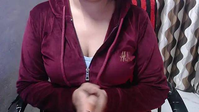 Snapshot of Kaur_Jannat chatting on 01-11-25, 05:51 Kaur Jannat online show from 01-11-25, 05:51