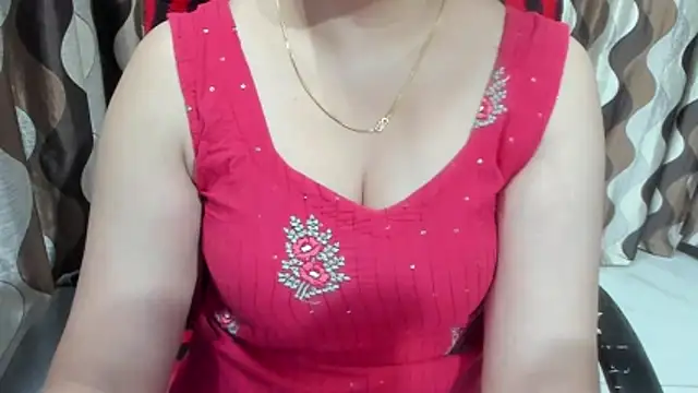 Snapshot of Kaur_Jannat chatting on 10-29-25, 06:53 Kaur Jannat online show from 10-29-25, 06:53