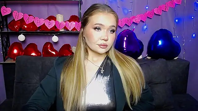 StacyYellig online show from 02-02-25, 08:08