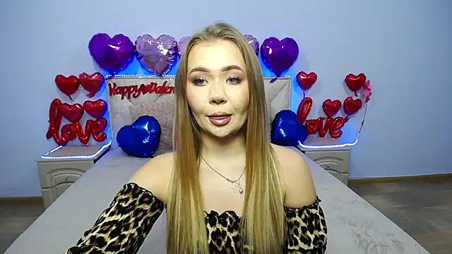 StacyYellig online show from 02-10-25, 04:36