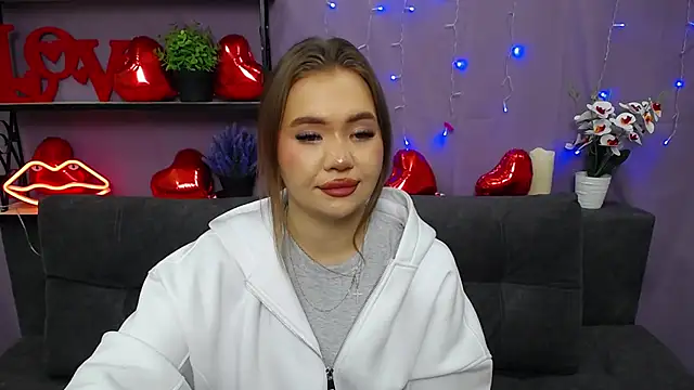 StacyYellig online show from 03-05-25, 06:12