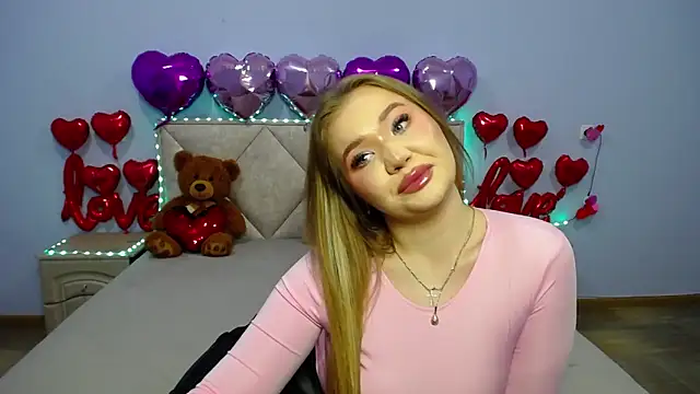 StacyYellig online show from 03-06-25, 02:19