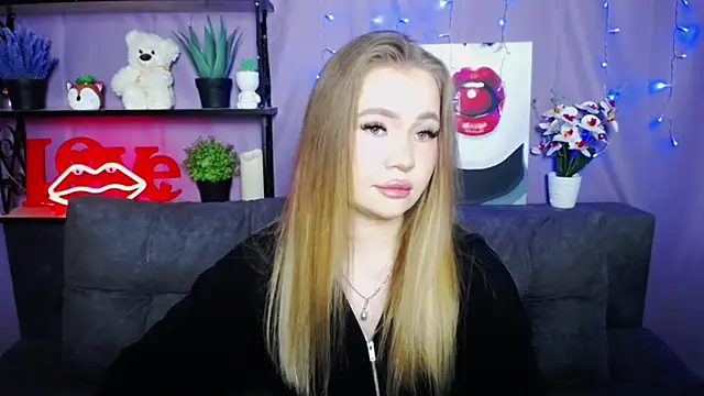 StacyYellig online show from 03-22-25, 11:42