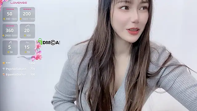 Snapshot of LIsha--170 chatting on 02-17-25, 01:21 LIsha--170 online show from 02-17-25, 01:21