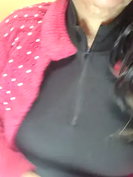 CUTE SOPHIA- online show from 12-15-24, 06:37