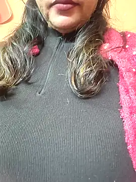 CUTE SOPHIA- online show from 12-15-24, 09:42