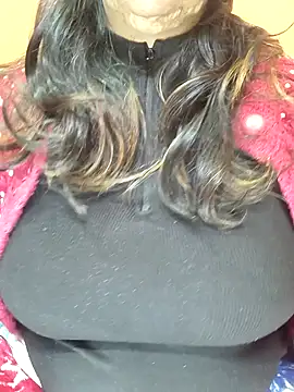 CUTE SOPHIA- online show from 12-19-24, 09:28