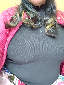 CUTE SOPHIA- online show from 12-27-24, 09:43