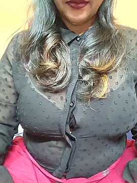 CUTE SOPHIA- online show from 01-23-25, 06:45