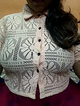 CUTE SOPHIA- online show from 02-18-25, 07:41