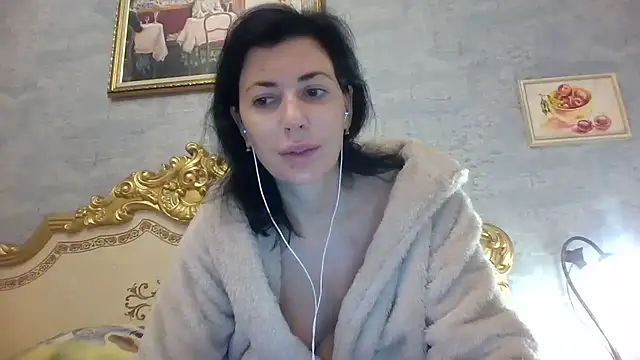 Snapshot of StunnigArt chatting on 11-23-25, 04:56 StunnigArt online show from 11-23-25, 04:56