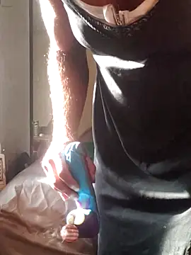 littleChop33 online show from 10-06-25, 02:25