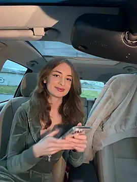 Snapshot of EvieEvans chatting on 02-22-26, 05:00 EvieEvans online show from 02-22-26, 05:00