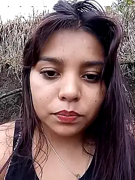 Snapshot of stefanie010 chatting on 01-05-25, 01:36 stefanie010 online show from 01-05-25, 01:36